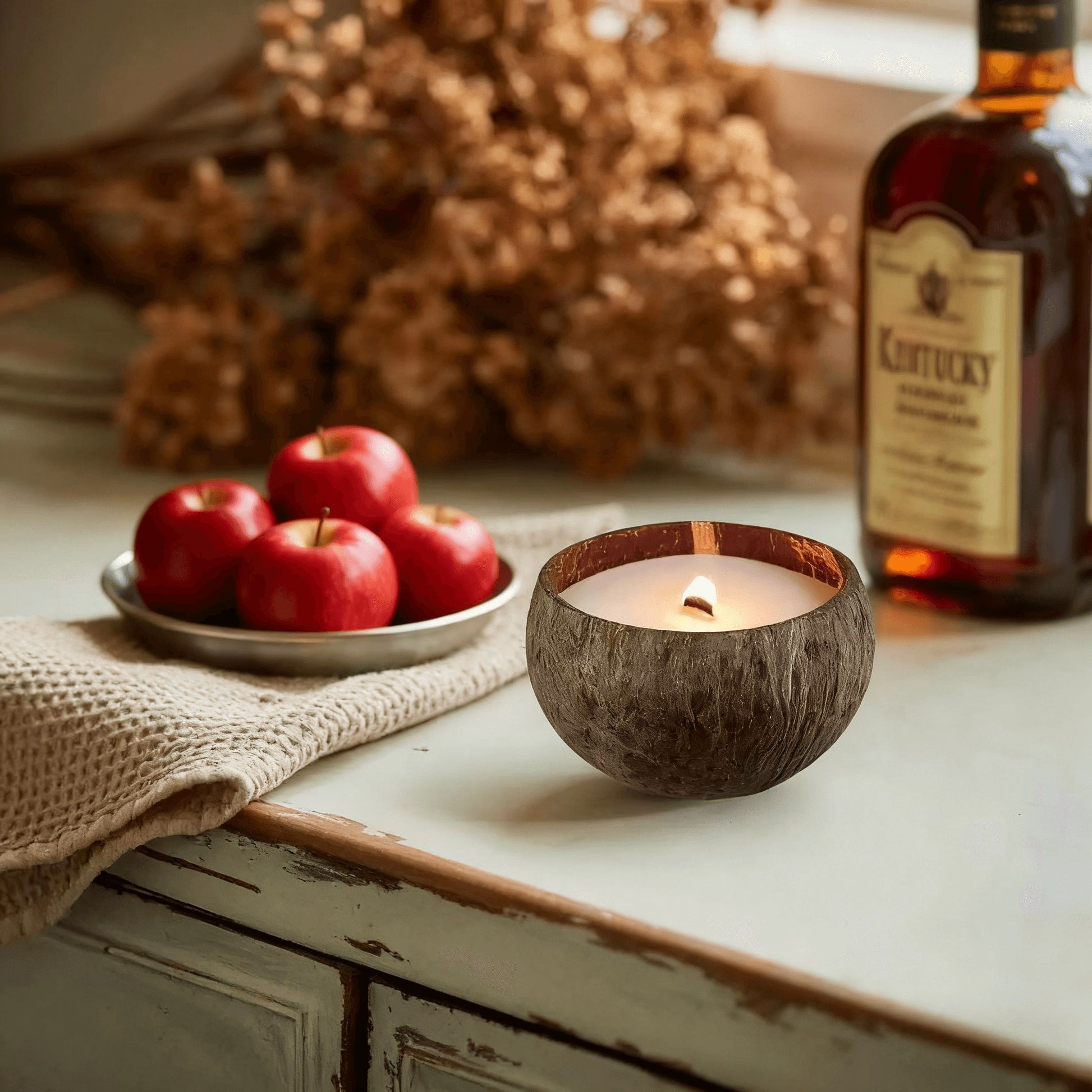 Custom Gifts Apple Scent Coconut Candle