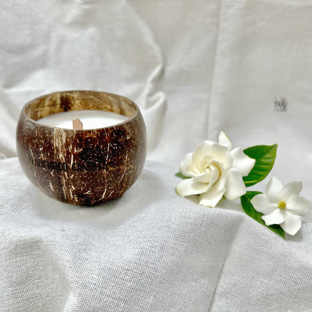 jasmine scent coconut candle